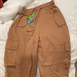 NWT missguided cargo joggers sz US4